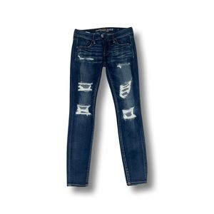 Womens American eagle super stretch size 6